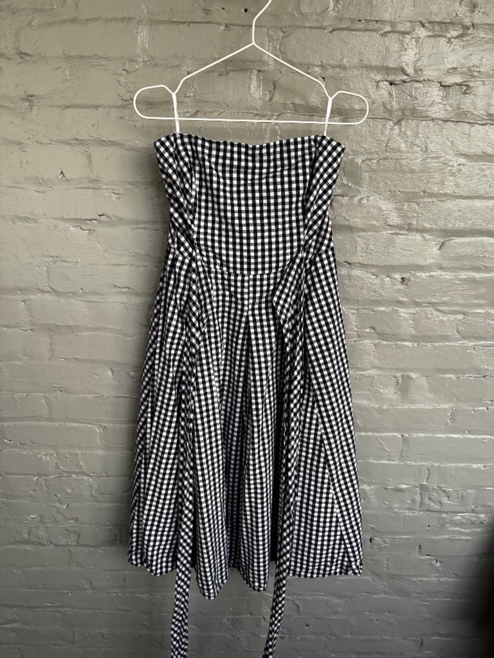 Gingham Dress with Full Skirt